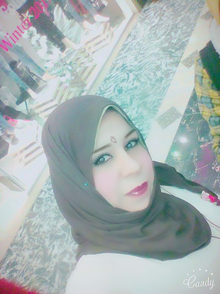 عزه محمد Cover Image