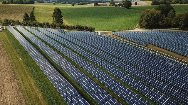 مشروع الخلايا الشمسية في ألمانيا Cover Image